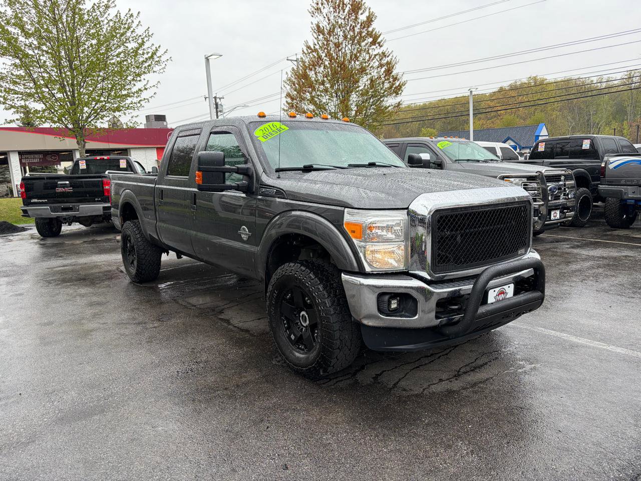 Used 2016 Ford F250 XL w/ Power Equipment Group AWD/4WD image 4
