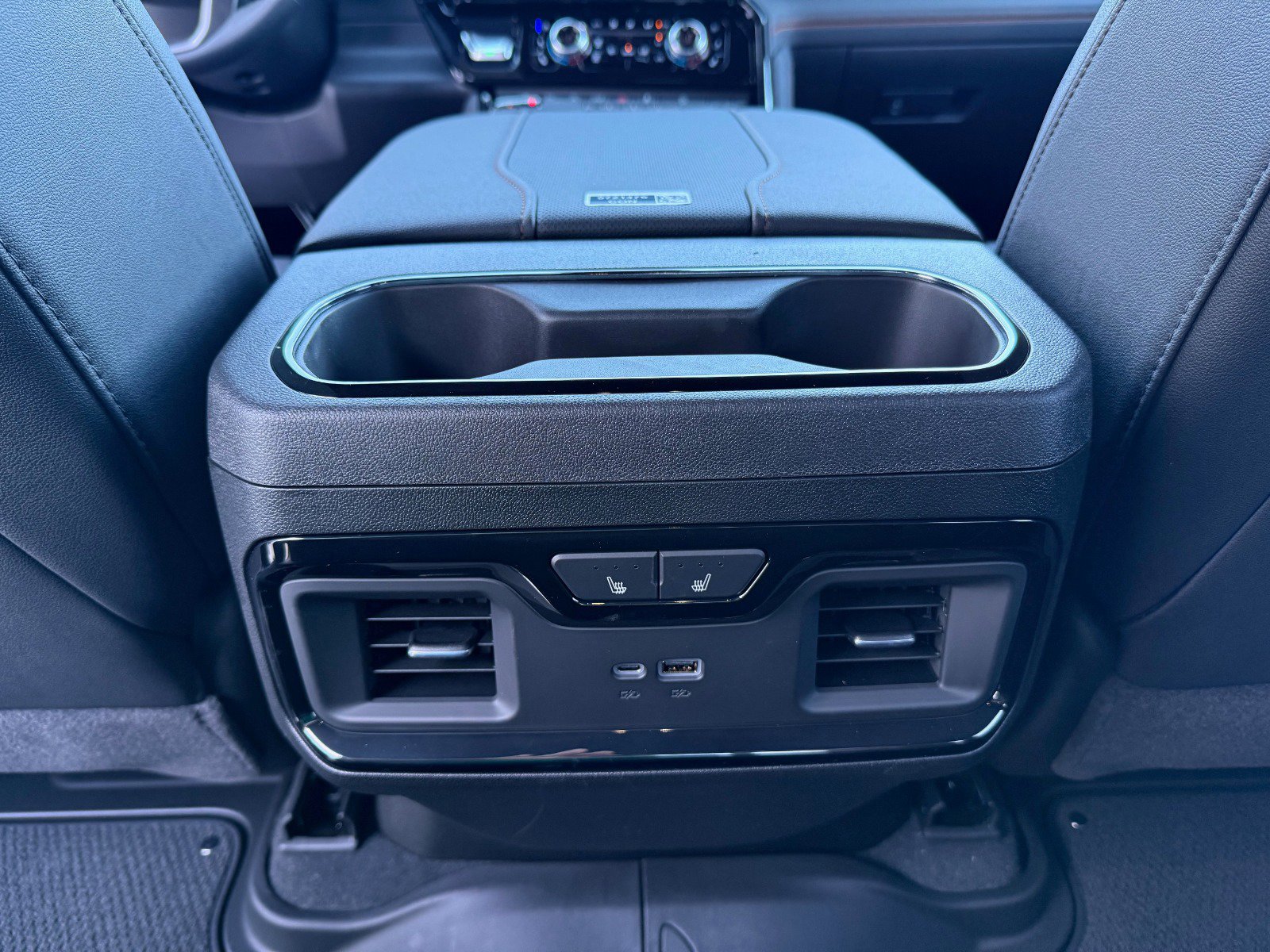 New 2026 GMC Sierra 1500 AT4 w/ AT4 Premium Package image 16