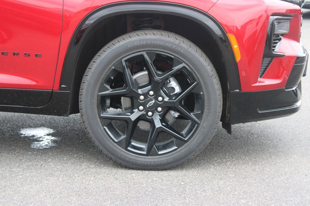 New 2026 Chevrolet Traverse RS FWD image 12