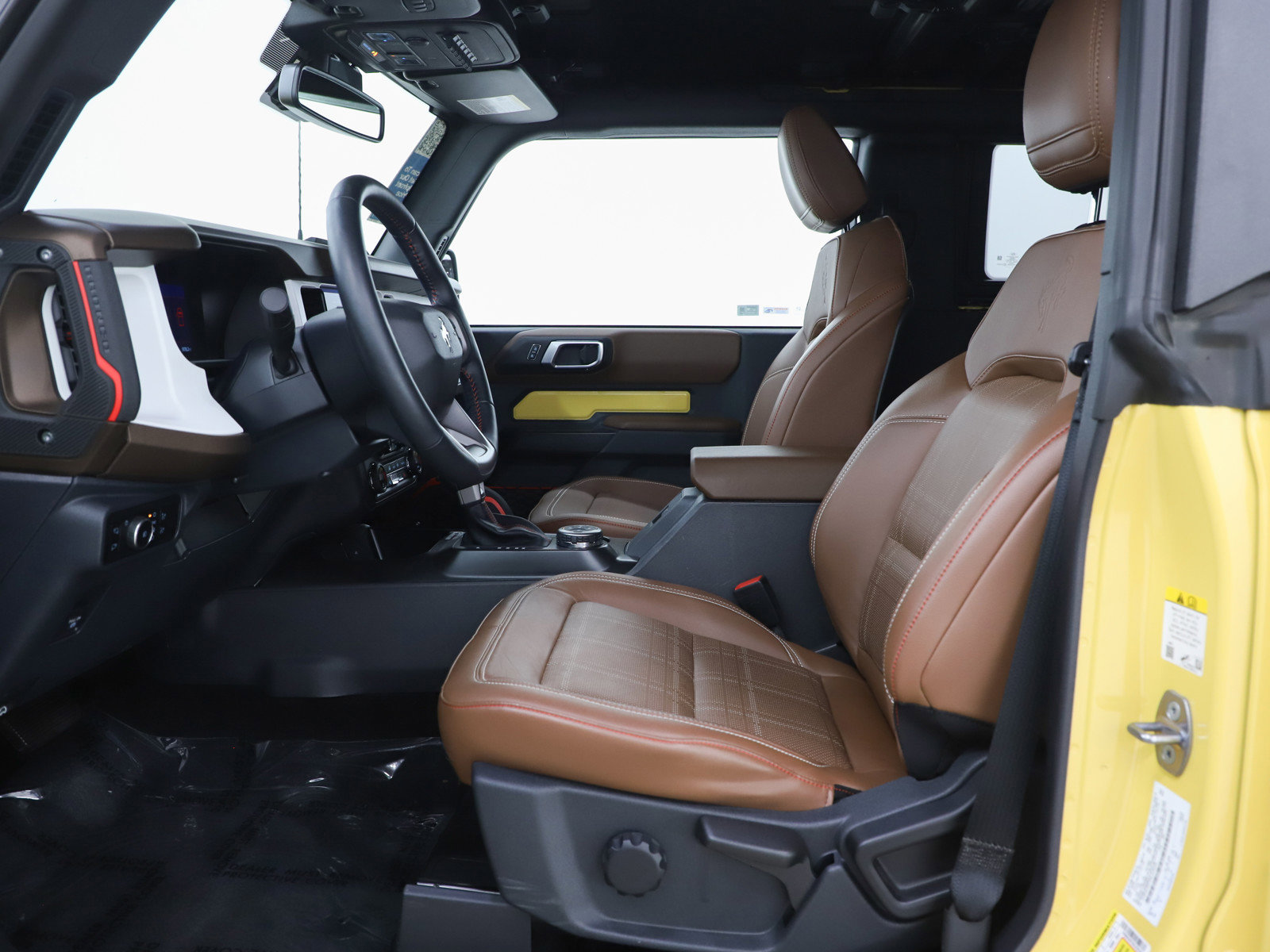Used 2024 Ford Bronco Heritage Edition AWD/4WD image 17