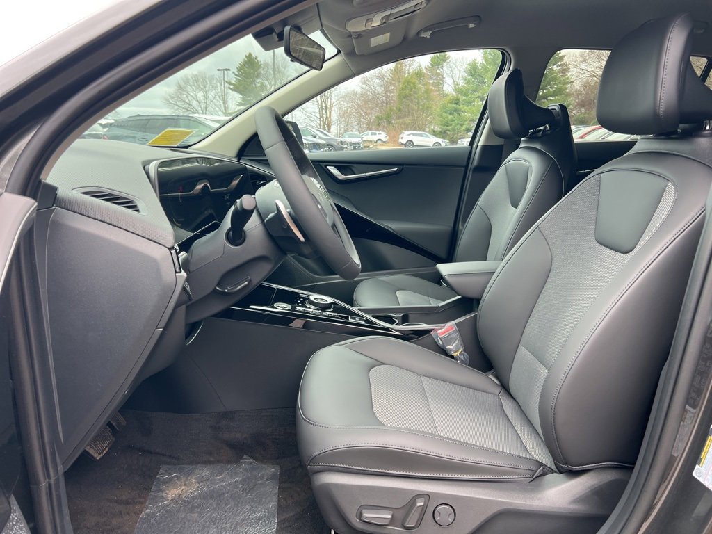 New 2025 Kia Niro EX w/ EX Cold Weather Package image 9