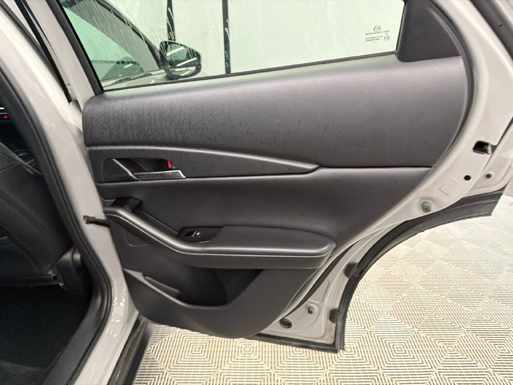 Used 2025 MAZDA CX-30 AWD 2.5 S w/ Preferred Package image 17