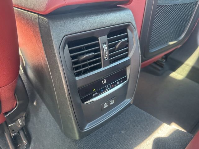 Used 2023 BMW 330i 330i w/ Premium Package image 26