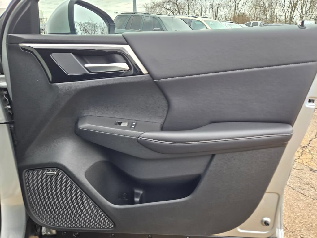 New 2026 Mitsubishi Outlander SE AWD/4WD image 6