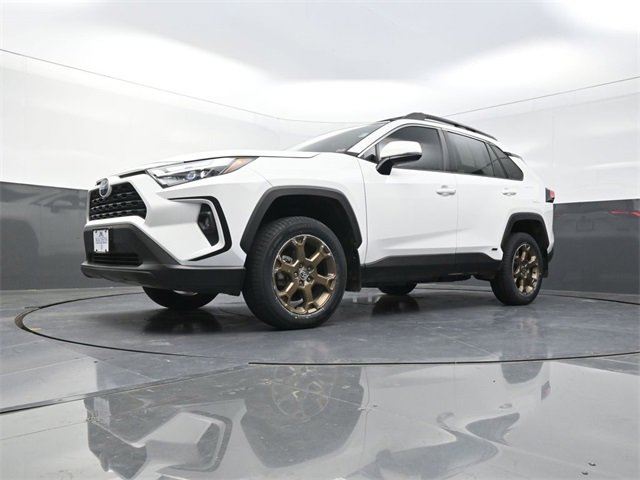 Used 2023 Toyota RAV4 AWD Hybrid image 33