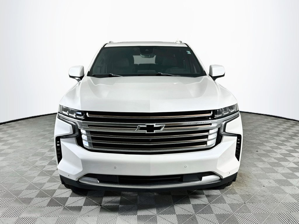 Used 2023 Chevrolet Suburban High Country AWD/4WD image 2