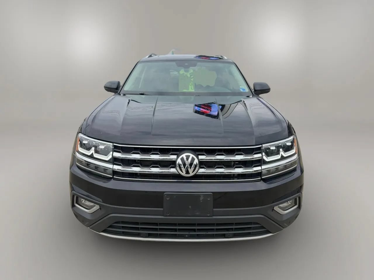 Used 2019 Volkswagen Atlas SEL Premium AWD/4WD image 2