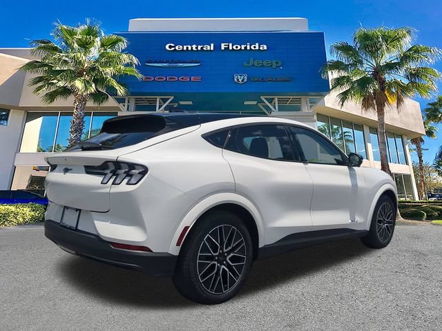Used 2025 Ford Mustang Mach-E Premium AWD/4WD image 5