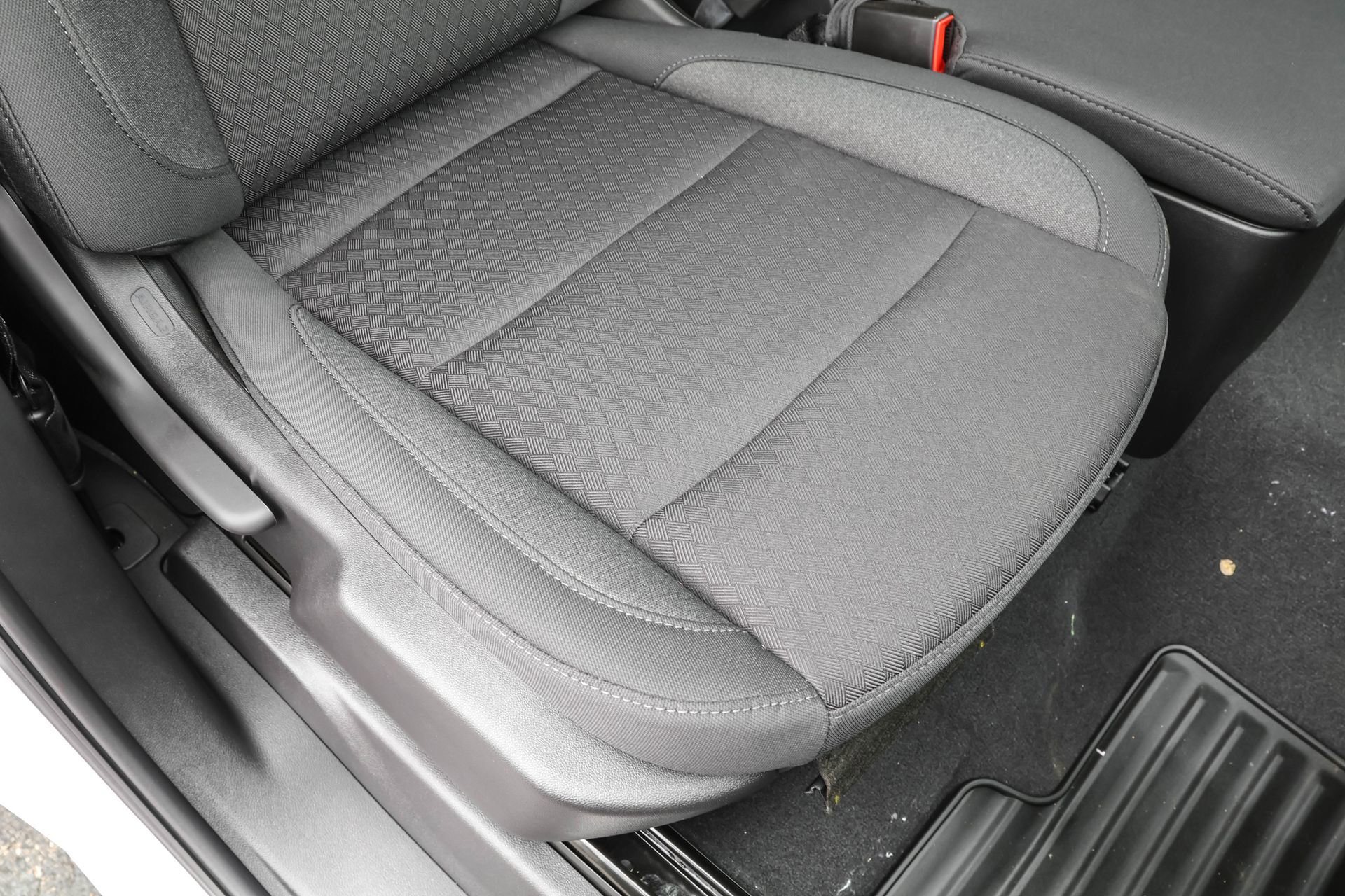 New 2025 Chevrolet Silverado 1500 LT image 46