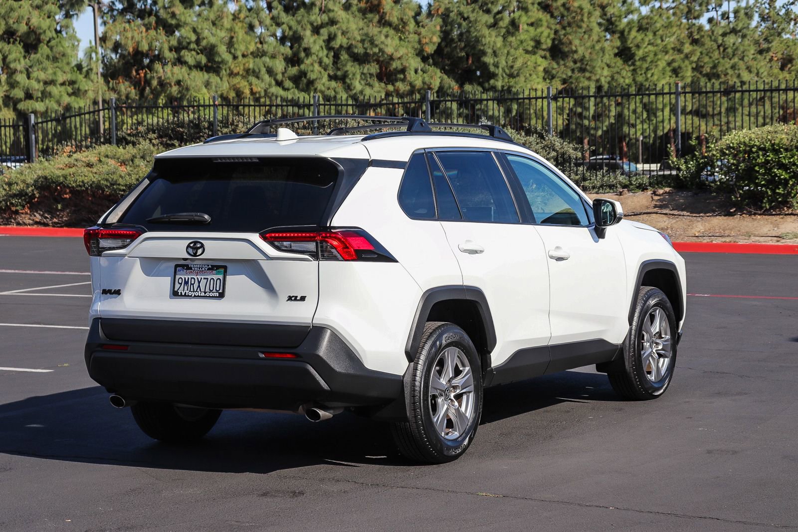 Certified 2024 Toyota RAV4 XLE FWD image 7