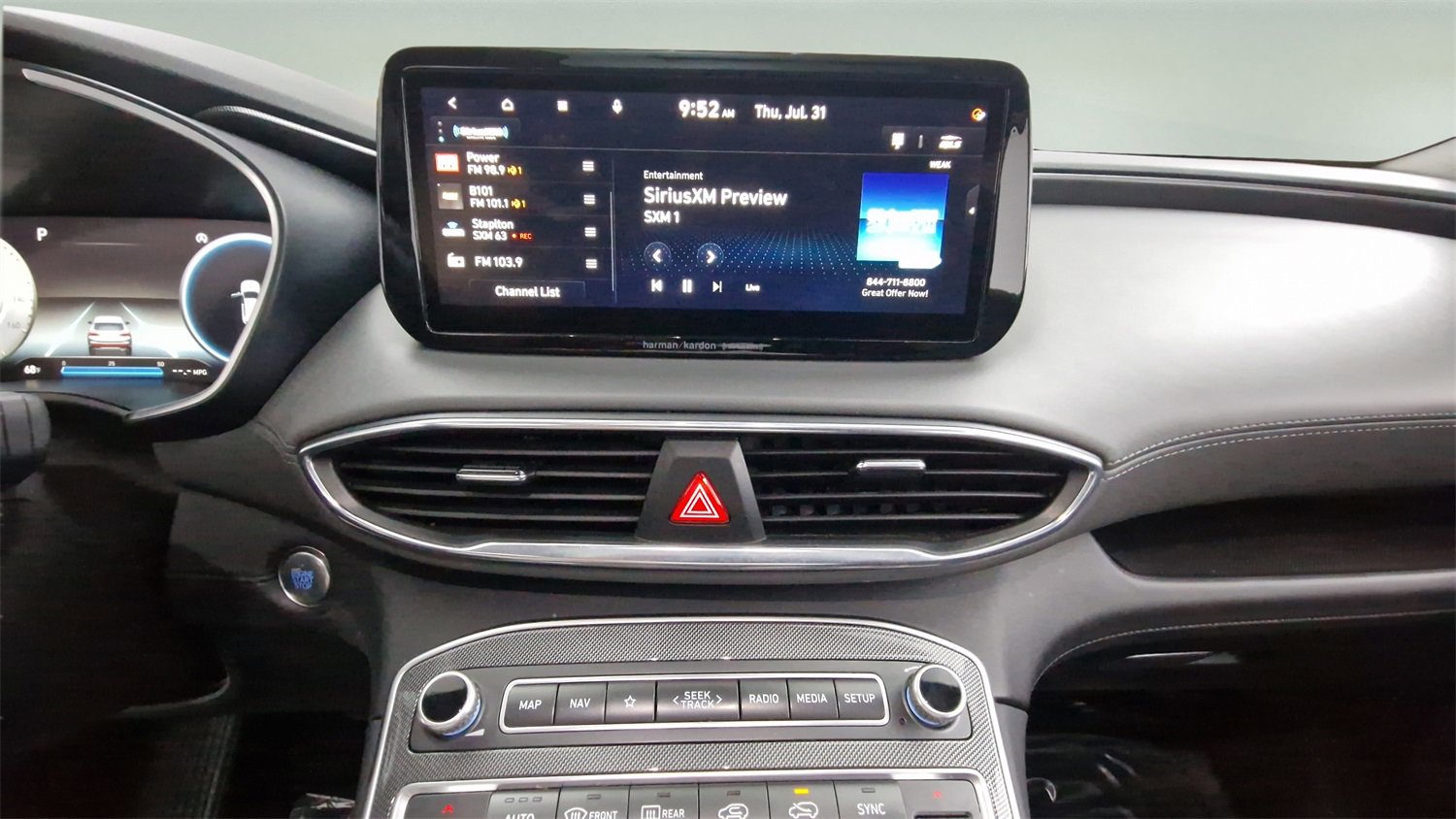 Used 2023 Hyundai Santa Fe Limited image 19