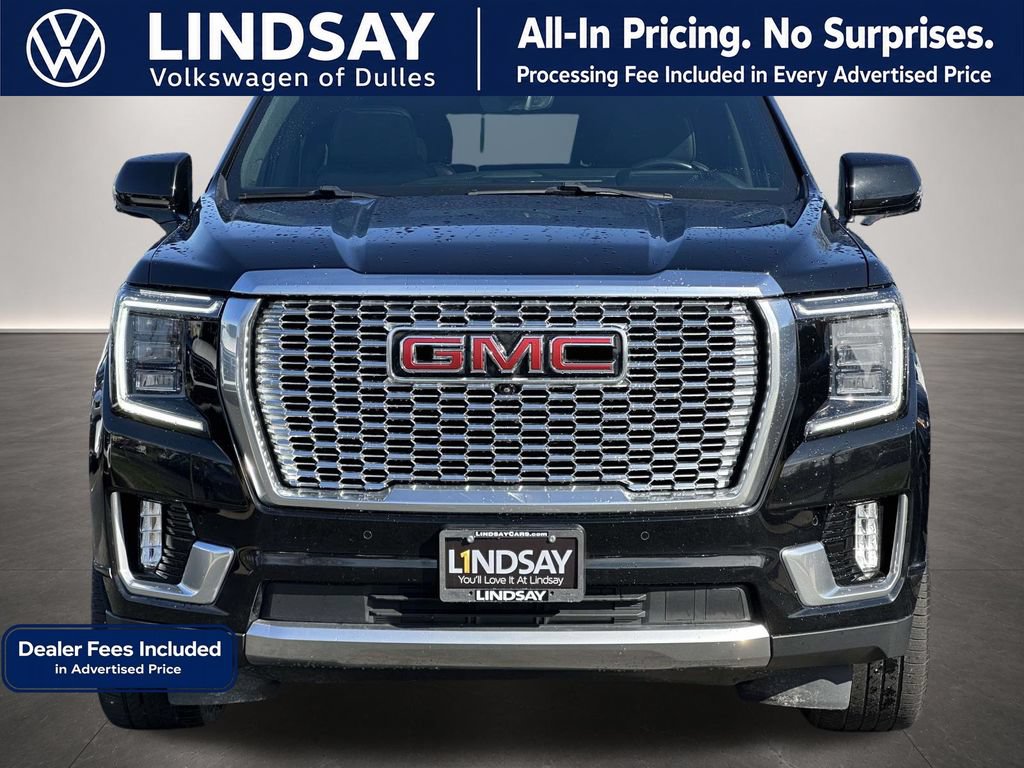Used 2021 GMC Yukon Denali w/ Advanced Technology Package AWD/4WD image 3