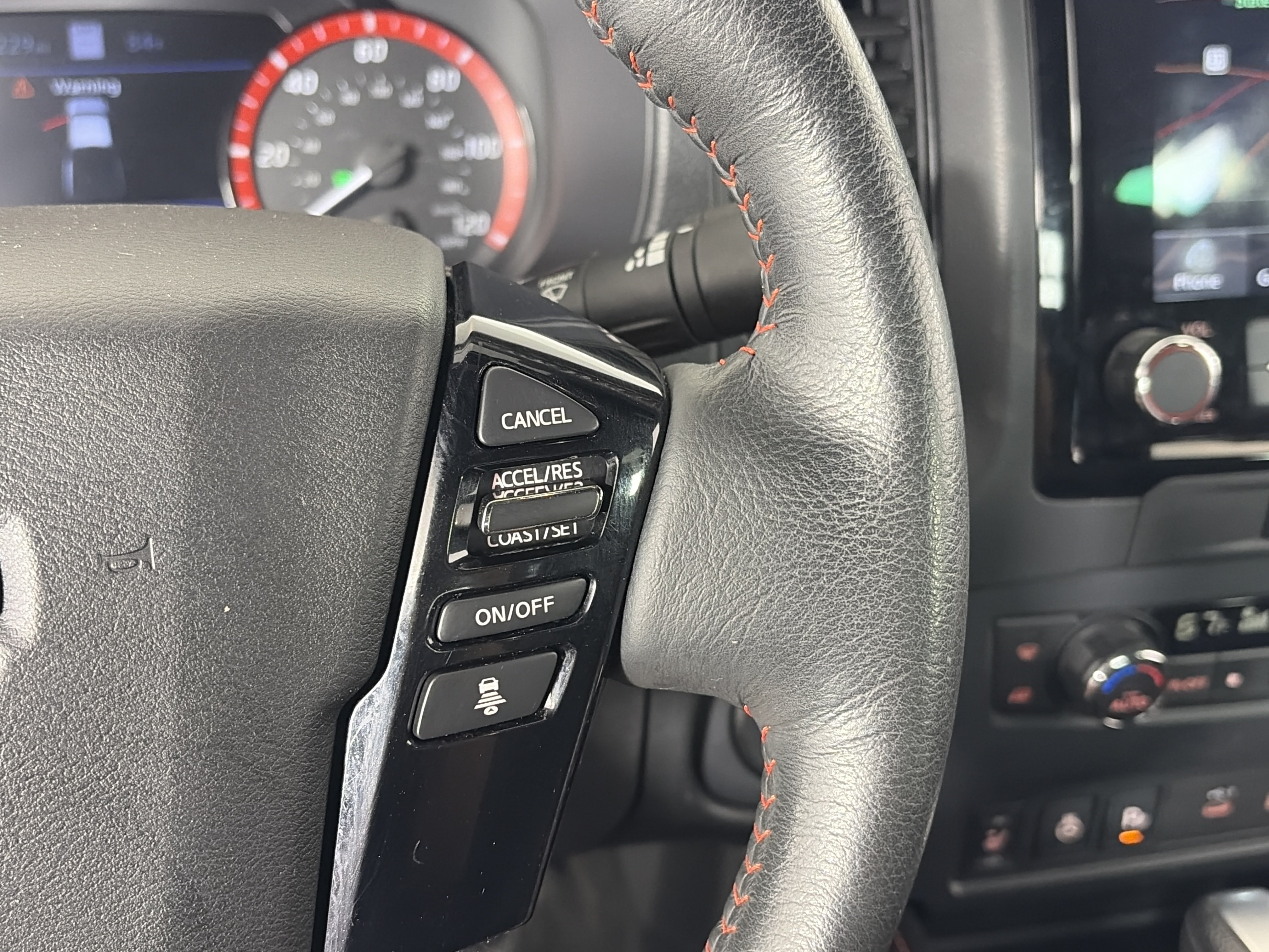 Used 2023 Nissan Frontier PRO-4X w/ Pro Convenience Package AWD/4WD image 28