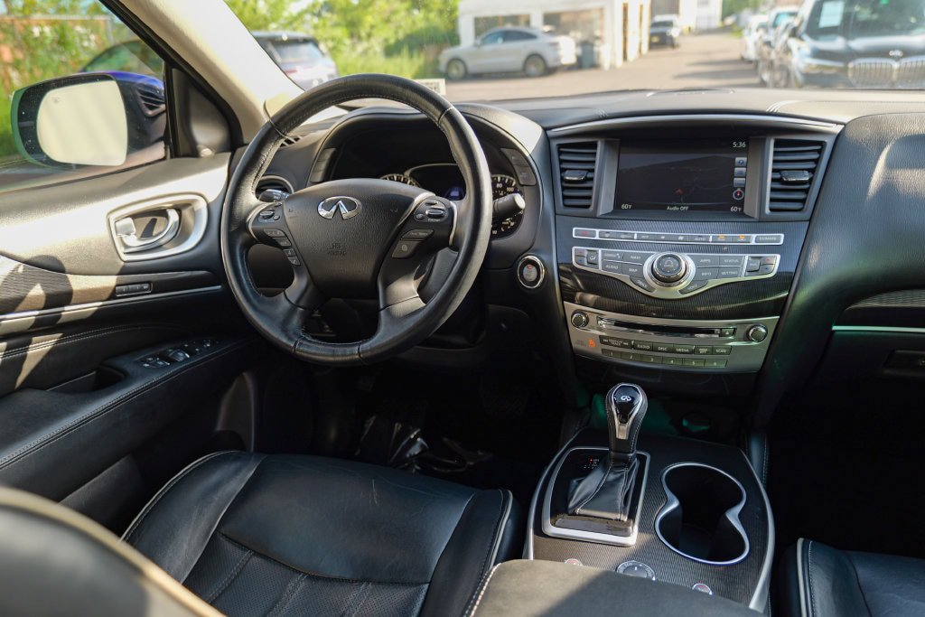 Used 2017 INFINITI QX60 Luxe w/ Premium Plus Package AWD/4WD image 43