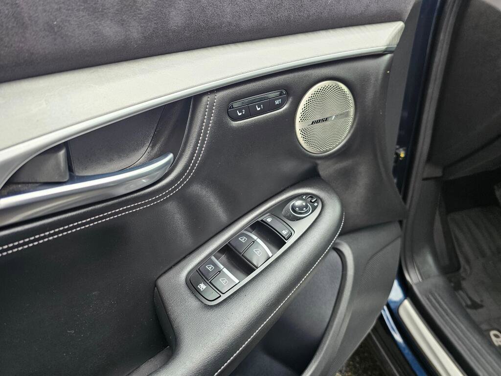 Used 2019 INFINITI QX50 Essential w/ Sensory Package AWD/4WD image 26