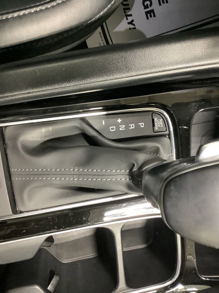 Certified 2023 Kia Telluride S w/ S Sunroof Package image 24