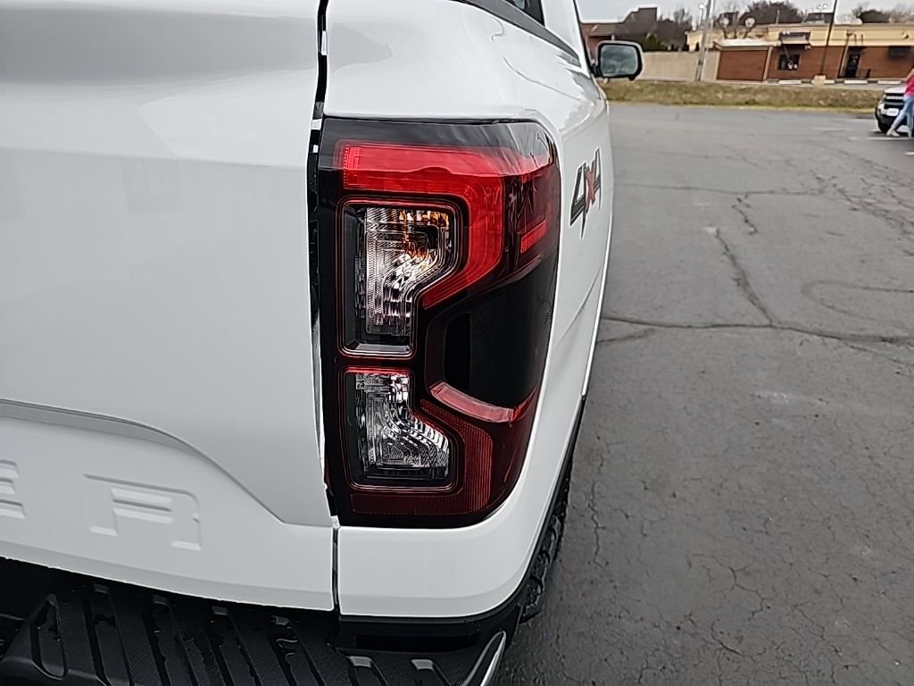 New 2025 Ford Ranger Lariat w/ Chrome Accent Package AWD/4WD image 6