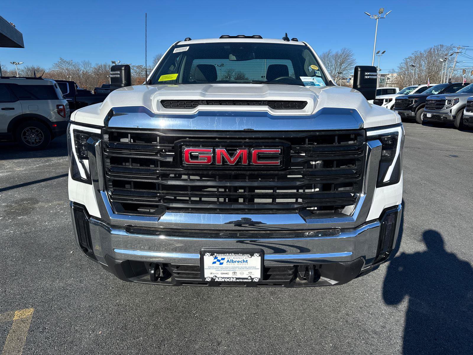 New 2025 GMC Sierra 2500 Pro w/ Convenience Package image 9