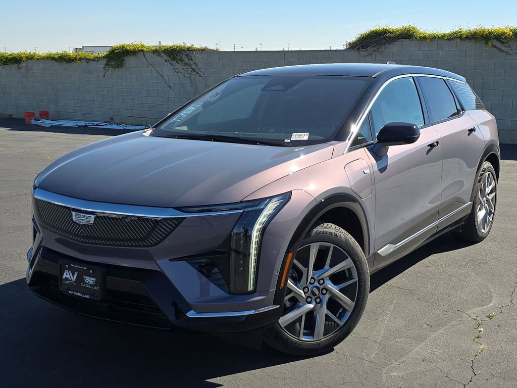 New 2026 Cadillac Optiq Luxury 1 image 10