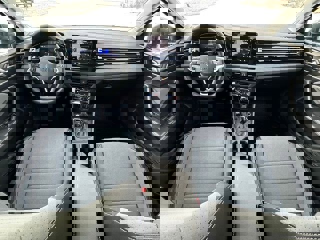 New 2025 Volkswagen Jetta SE image 29