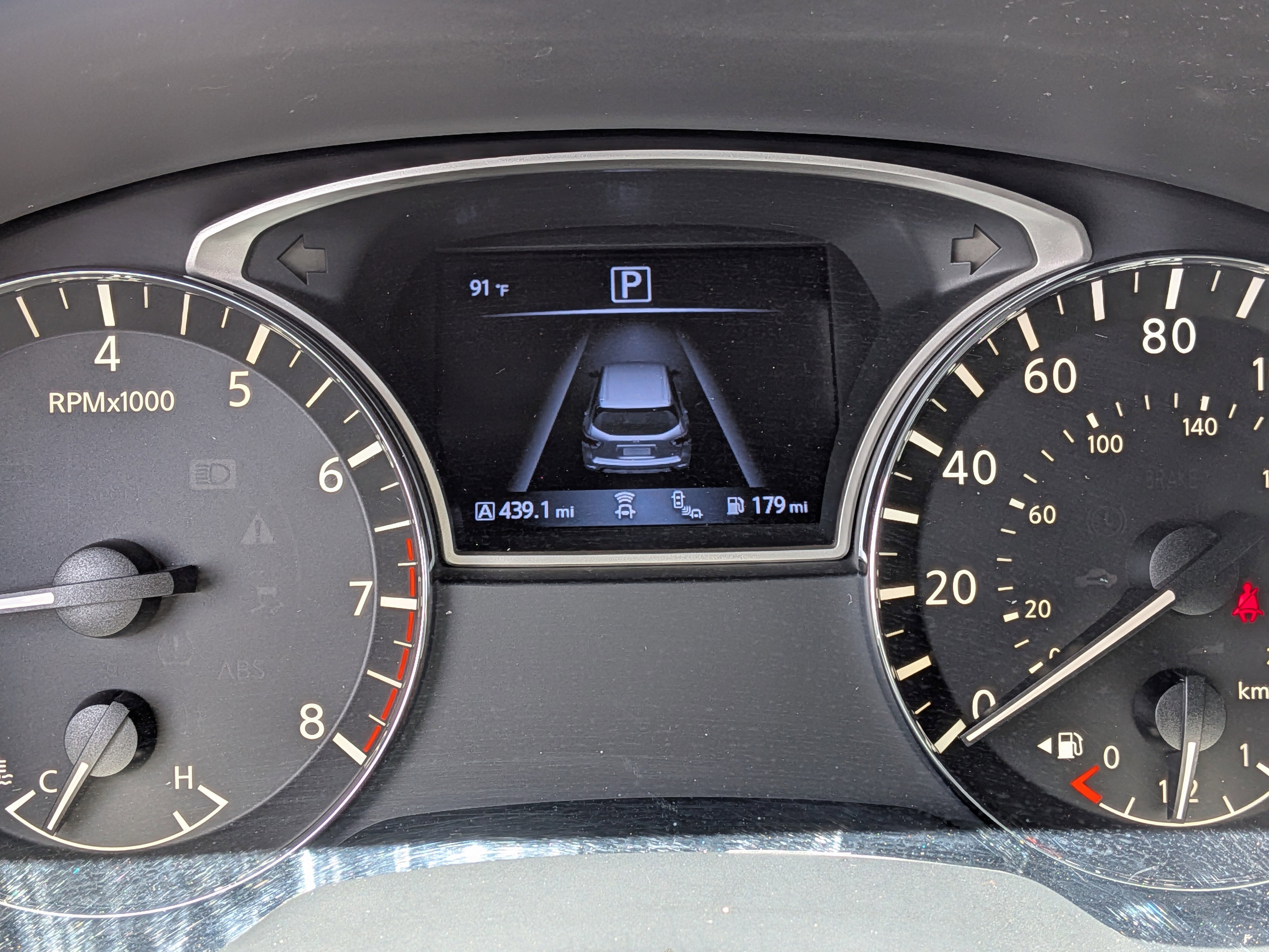 Used 2020 Nissan Pathfinder SV image 27