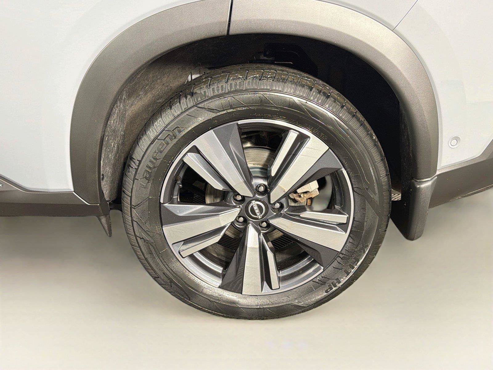 Used 2023 Nissan Rogue SL w/ SL Premium Package AWD/4WD image 35