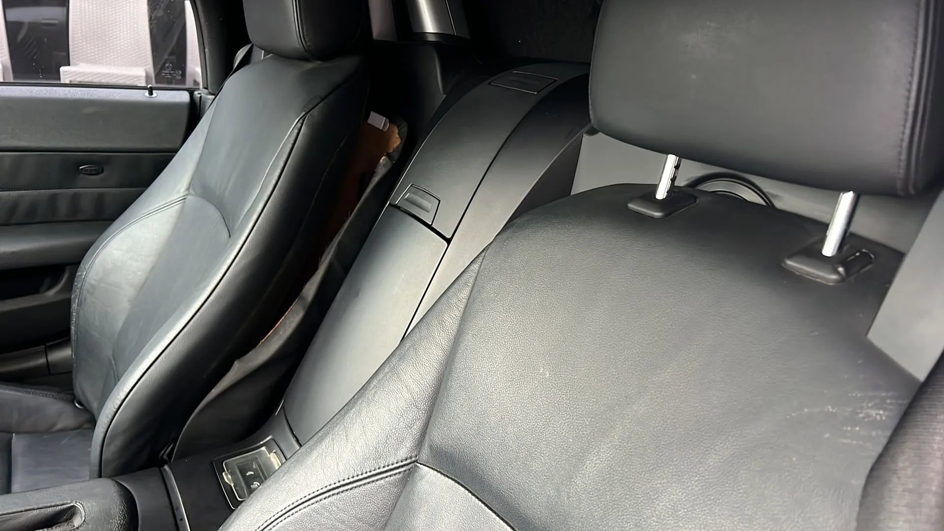 Used 2004 BMW Z4 2.5i image 20