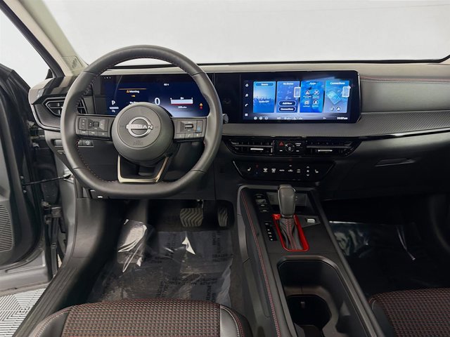 Certified 2026 Nissan Kicks SR w/ SR Premium Package image 24