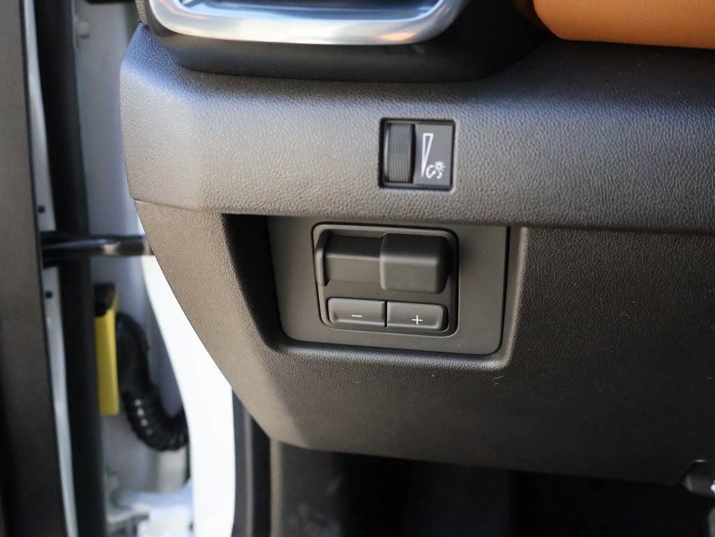 New 2026 GMC Canyon AT4 w/ Technology Plus Package image 43