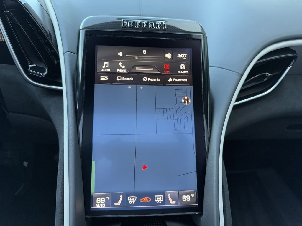 Used 2024 Ferrari Roma Spider image 18