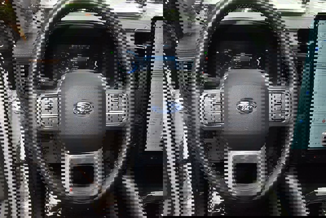 Certified 2024 Ford F150 Lightning Flash w/ Max Trailer Tow Package image 22