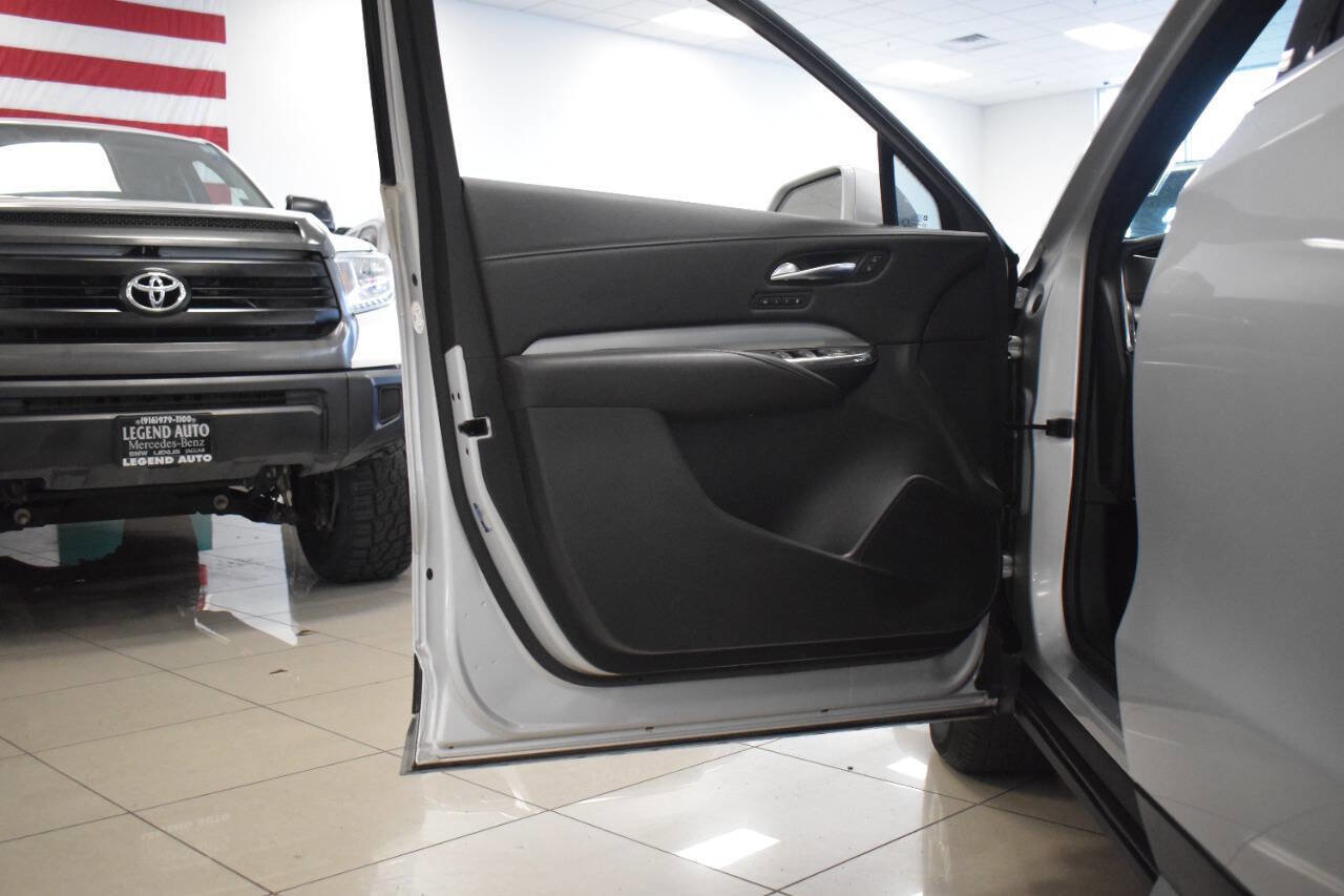 Used 2020 Cadillac XT4 Premium Luxury FWD image 26