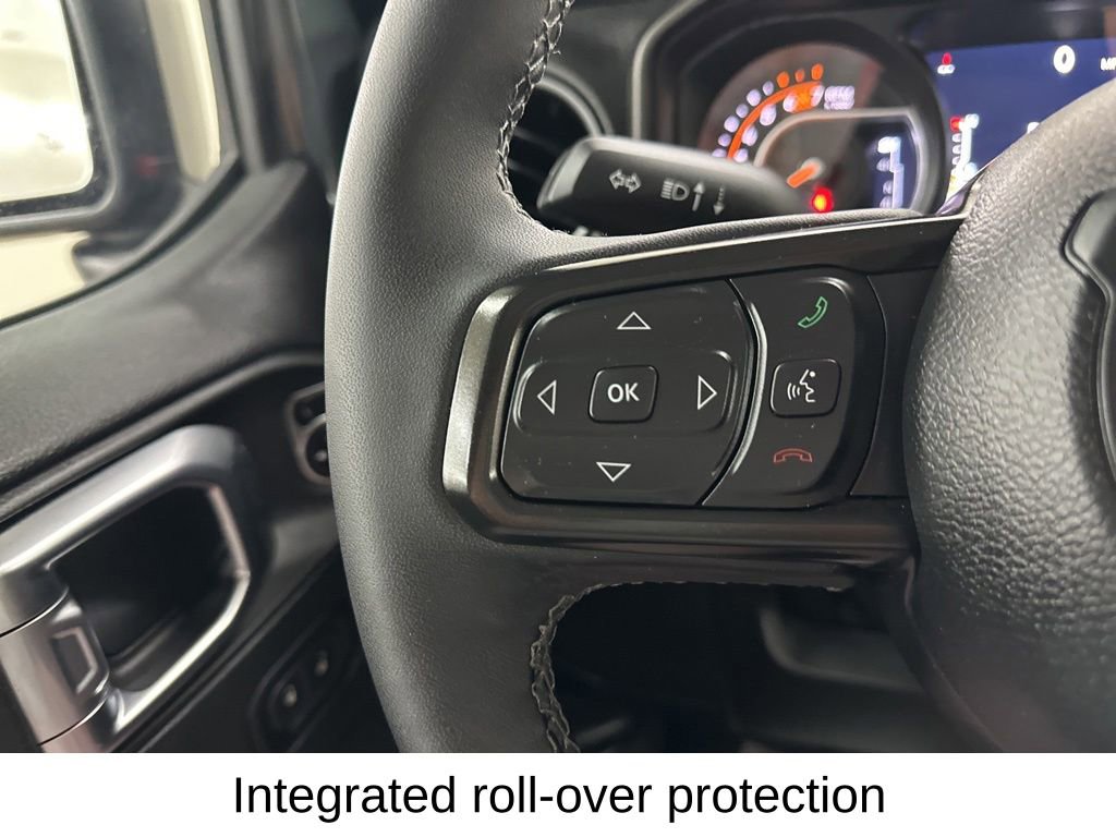 Used 2025 Jeep Wrangler Unlimited Rubicon w/ Safety Group AWD/4WD image 37