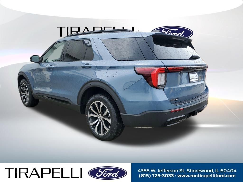New 2026 Ford Explorer ST-Line image 3