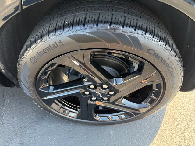 Certified 2024 Chevrolet Equinox EV RS FWD image 23