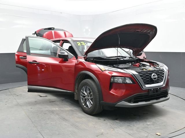 Used 2023 Nissan Rogue S AWD/4WD image 37