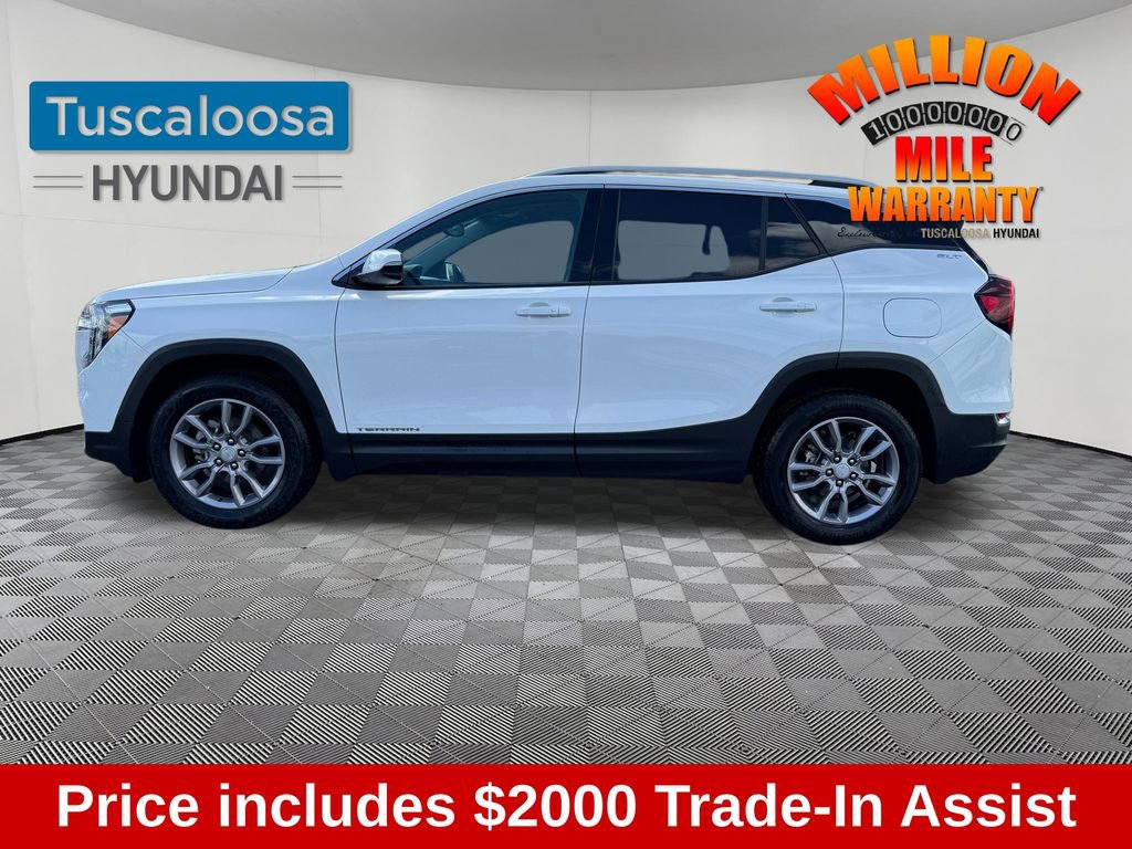 Used 2024 GMC Terrain SLT image 7