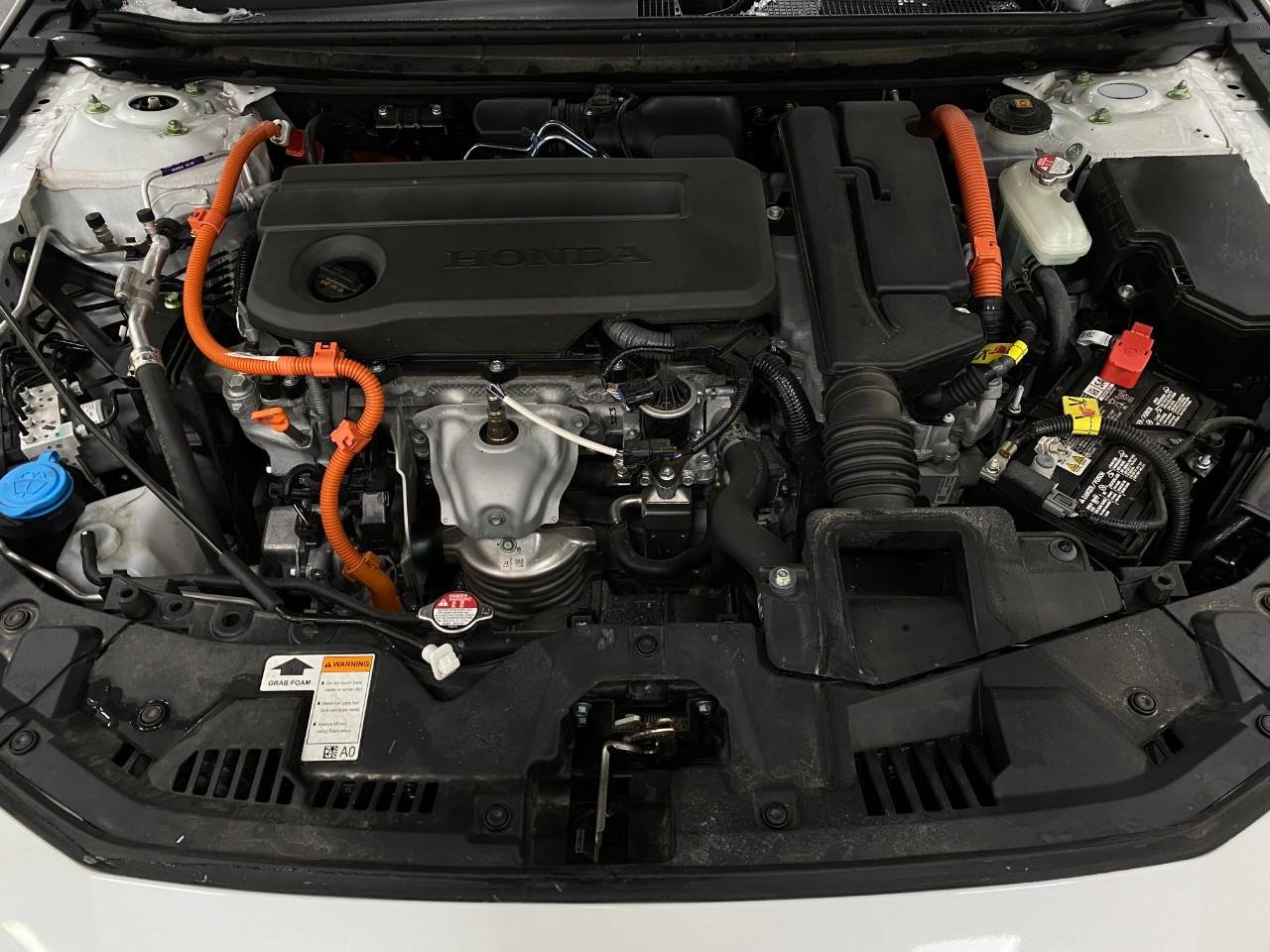 Used 2024 Honda Accord Touring image 11