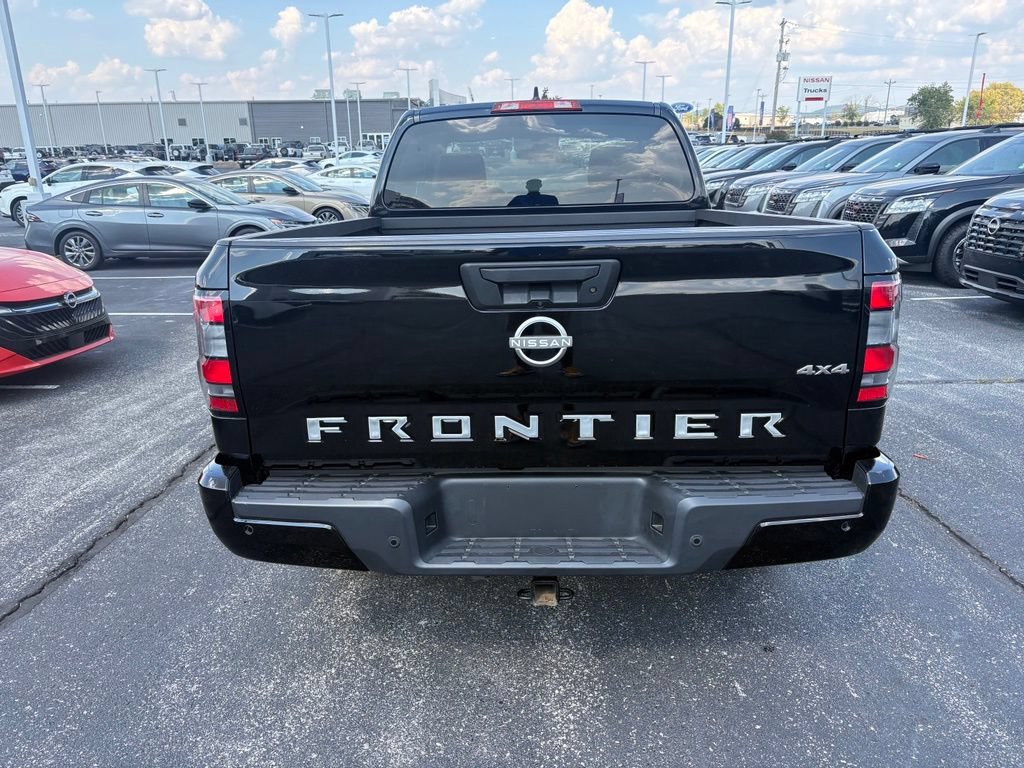 Used 2025 Nissan Frontier SV AWD/4WD image 6