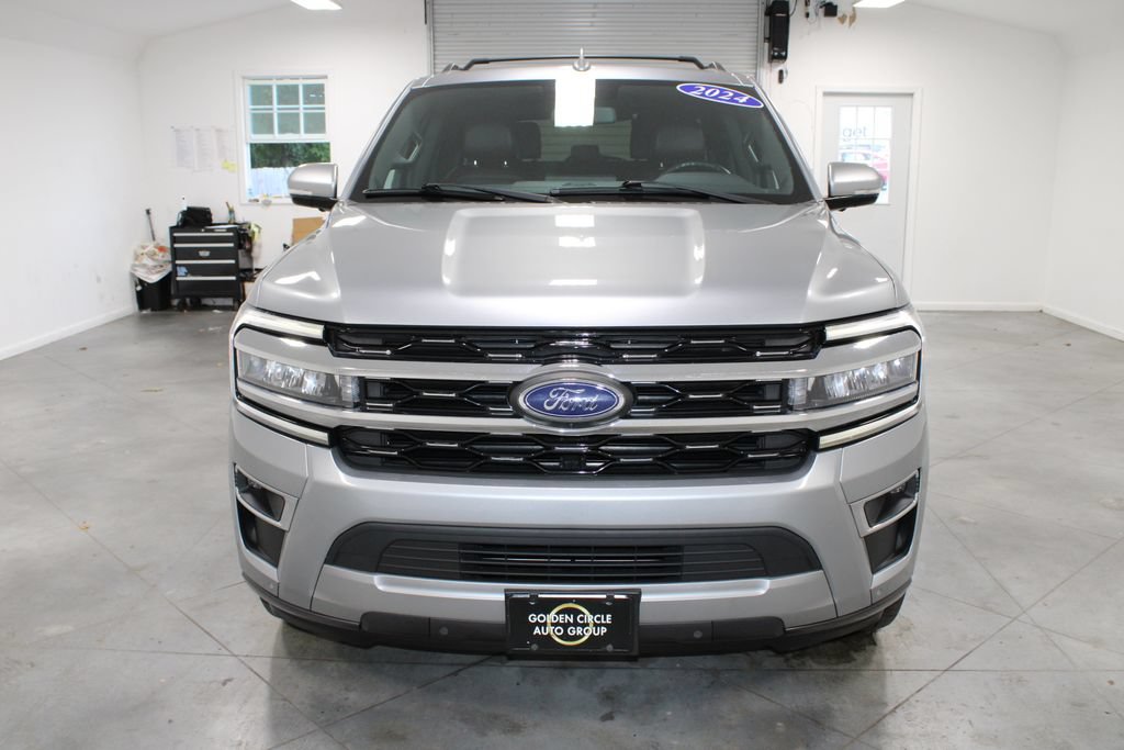 Used 2024 Ford Expedition Max Limited AWD/4WD image 3