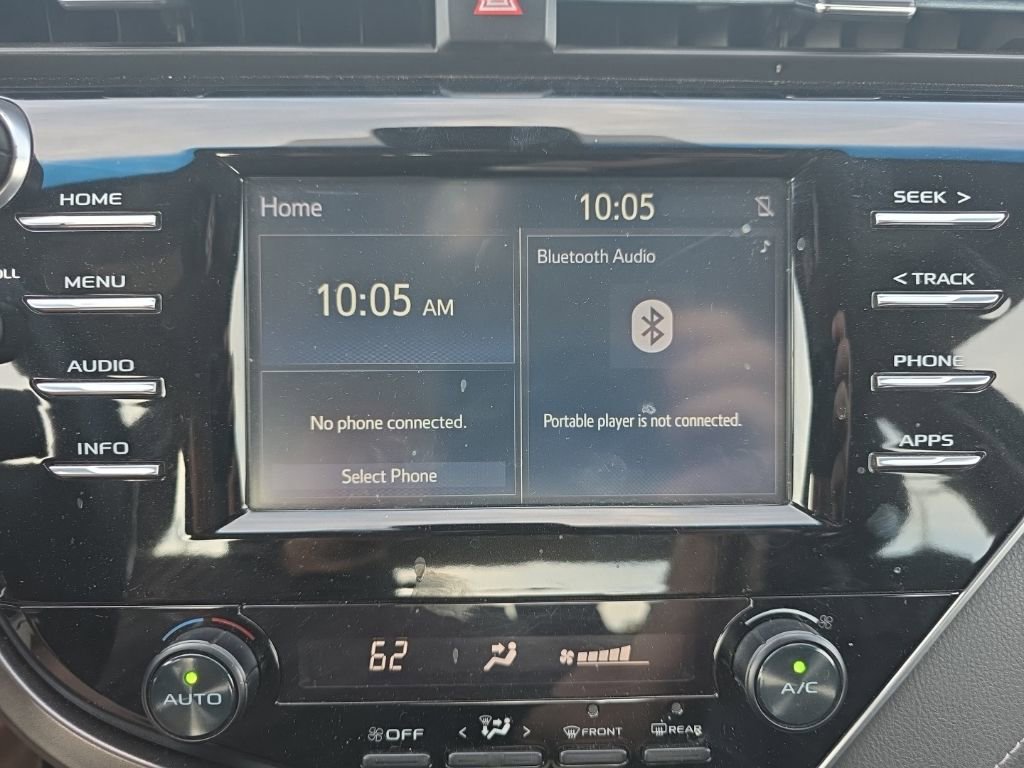 Used 2018 Toyota Camry SE FWD image 28