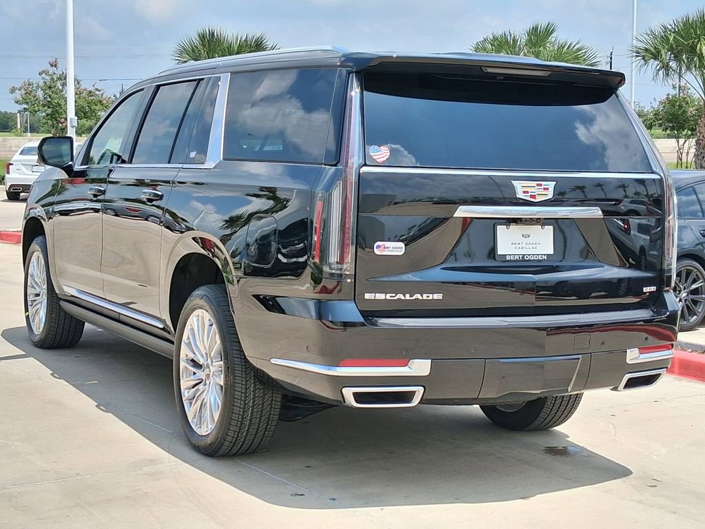 New 2026 Cadillac Escalade ESV Luxury w/ LPO, Floor Liner Package RWD image 4