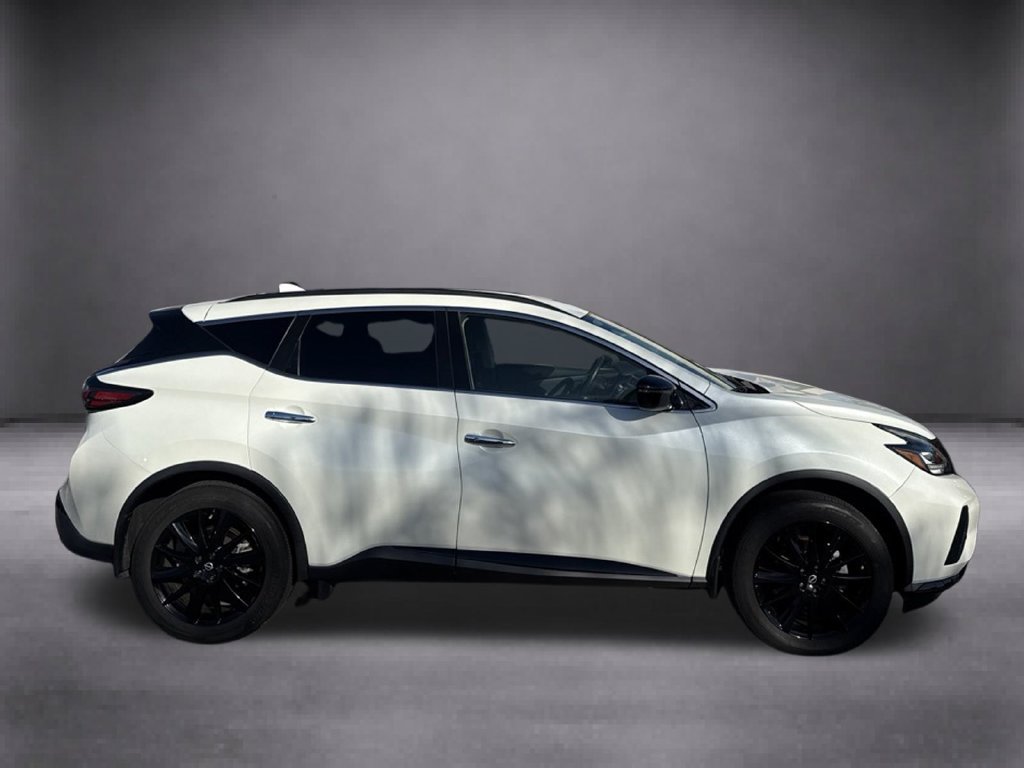Used 2023 Nissan Murano SV w/ SV Midnight Edition Package FWD image 3