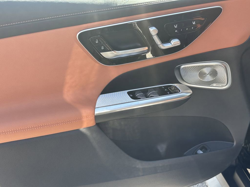 New 2026 Mercedes-Benz GLC 300 4MATIC image 11