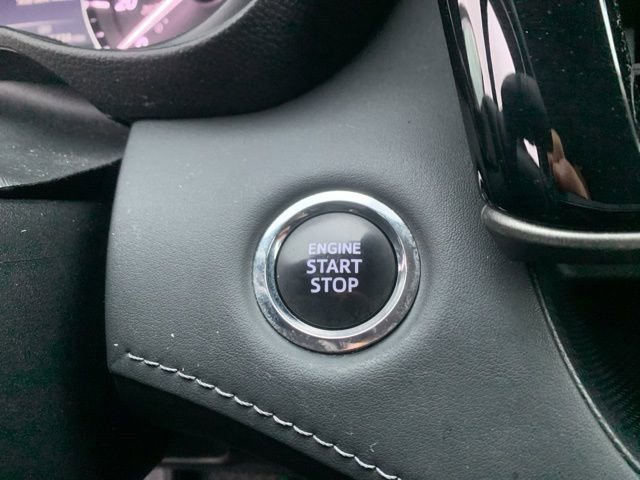 Used 2023 Toyota Highlander LE image 24