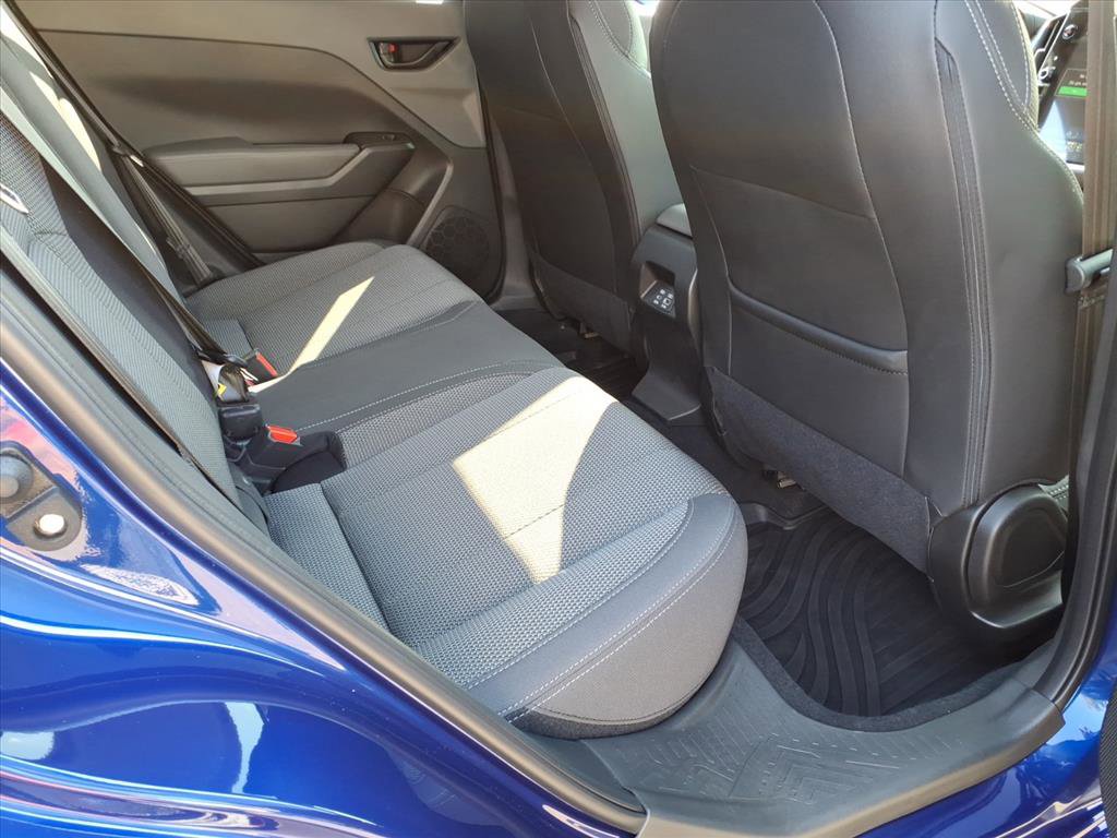 Used 2024 Subaru Crosstrek 2.0i Premium image 5