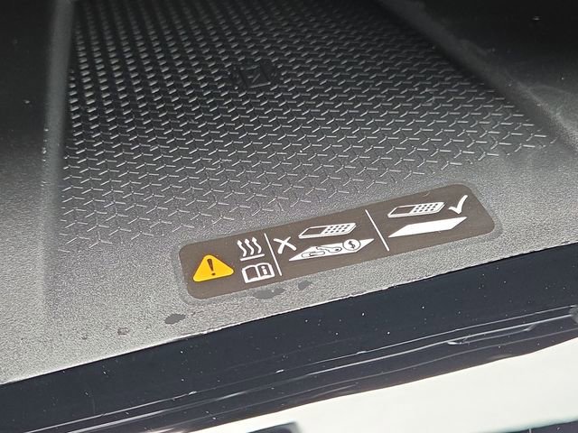 New 2026 Chevrolet Traverse LT image 38