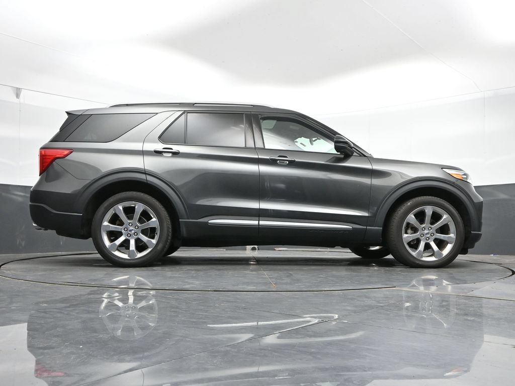 Used 2020 Ford Explorer Platinum w/ Premium Technology Package AWD/4WD image 42