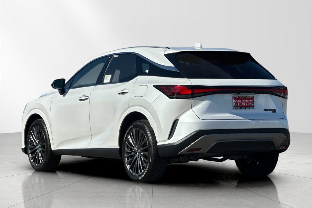 New 2026 Lexus RX 350 w/ Convenience Package AWD/4WD image 4
