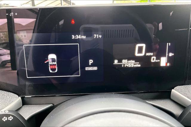 Certified 2025 Nissan Kicks SV AWD/4WD image 25